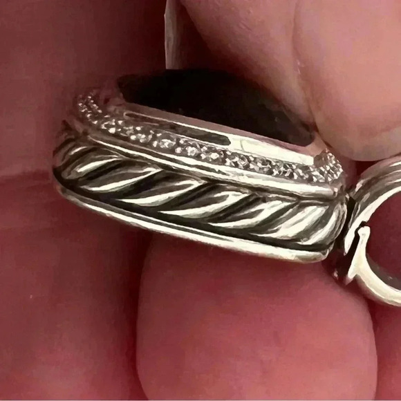 David Yurman Albion Black Onyx Pendant with Diamonds 14mm - Picture 4 of 12